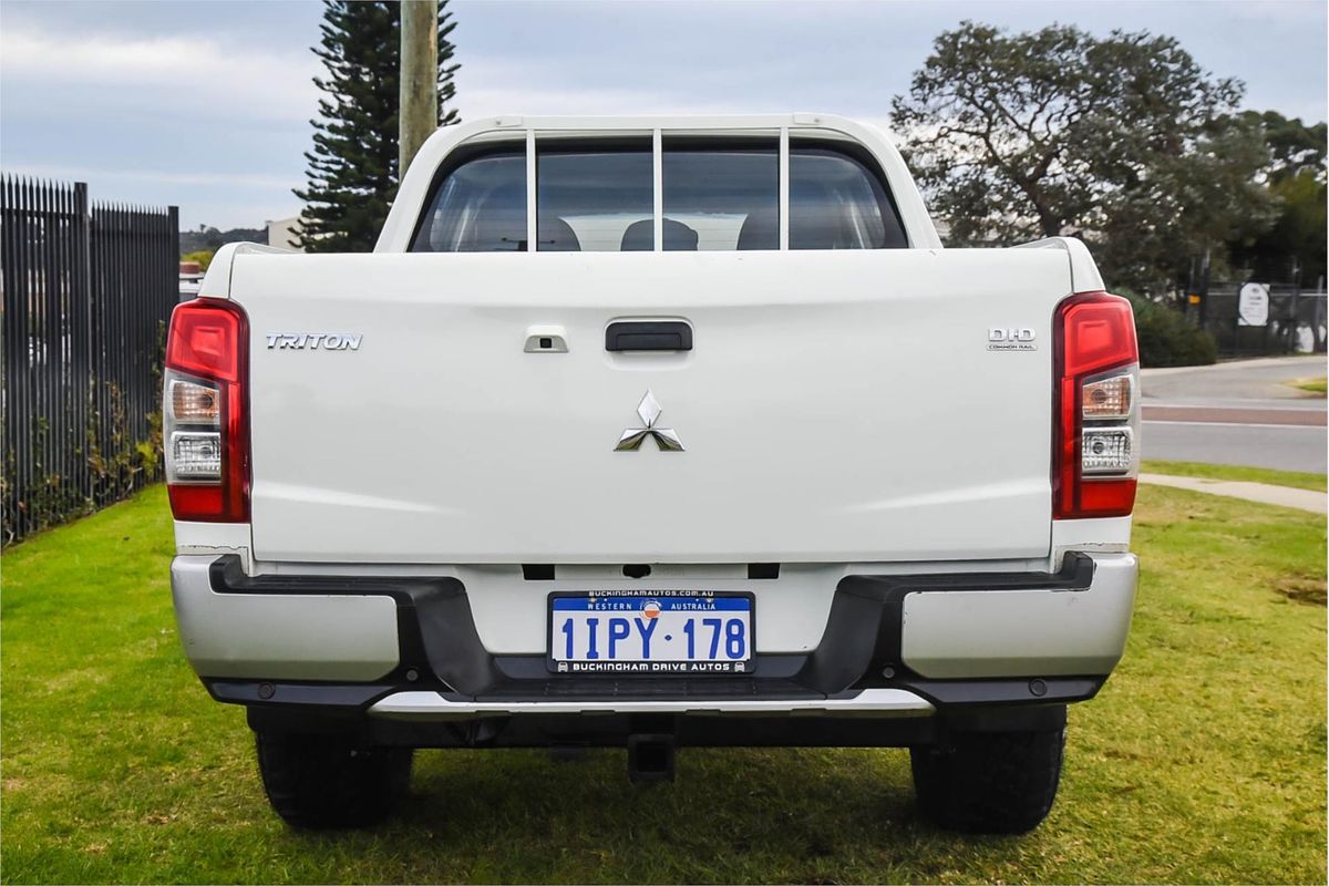 2018 Mitsubishi Triton GLX MR 4X4