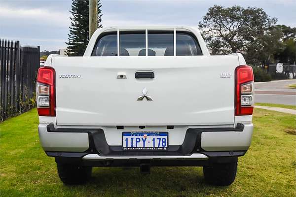 2018 Mitsubishi Triton GLX MR 4X4