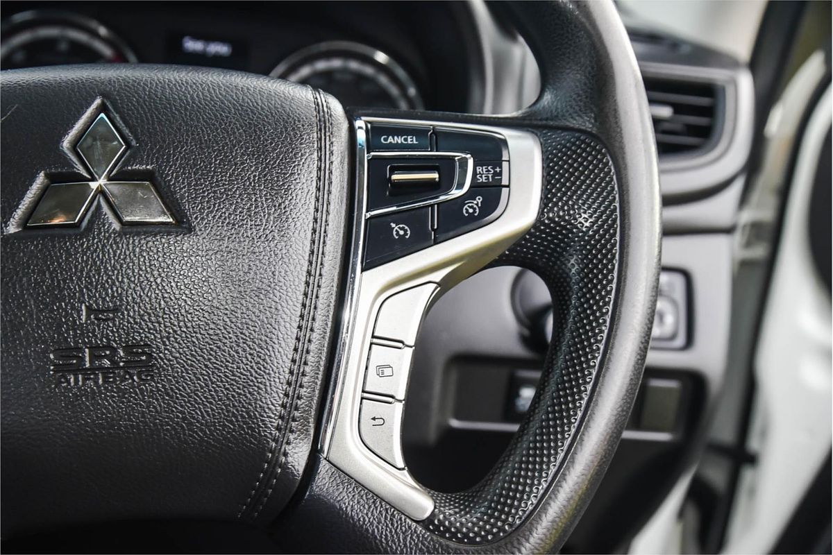 2018 Mitsubishi Triton GLX MR 4X4