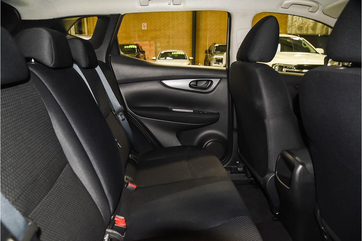 2015 Nissan QASHQAI ST J11