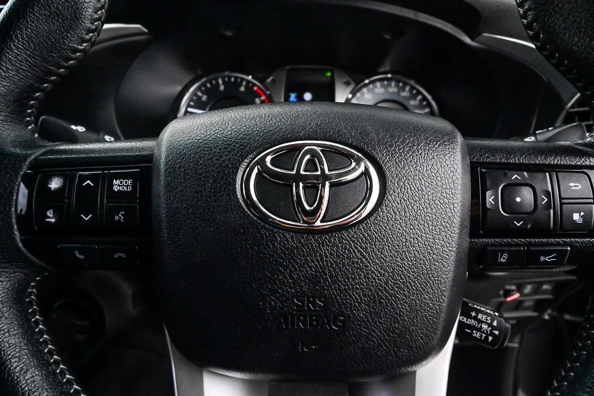 2021 Toyota Hilux SR5 GUN126R 4X4