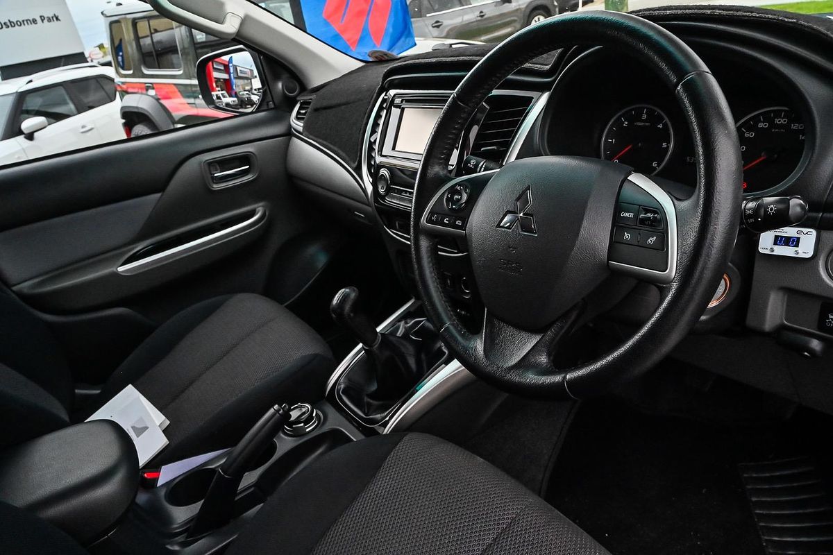2016 Mitsubishi Triton GLS MQ 4X4