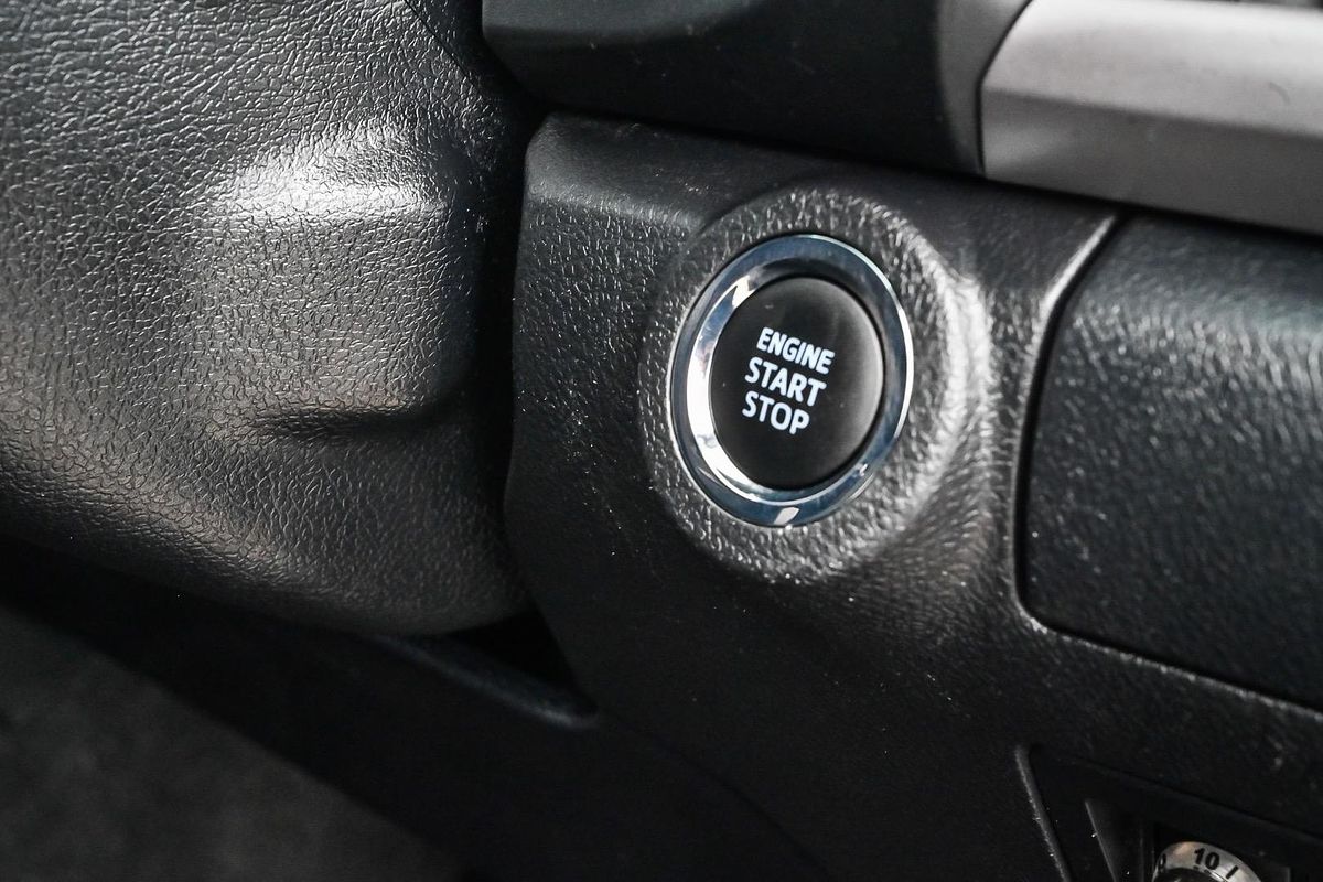 2021 Toyota Hilux SR5 GUN126R 4X4