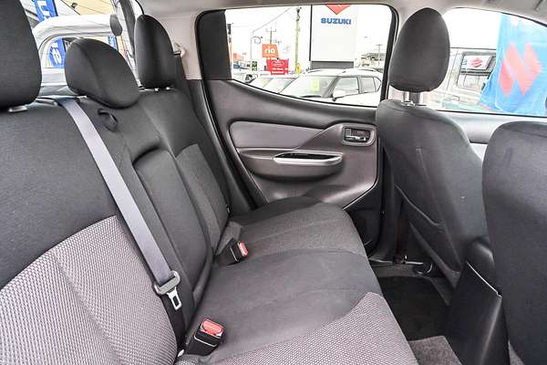 2016 Mitsubishi Triton GLS MQ 4X4