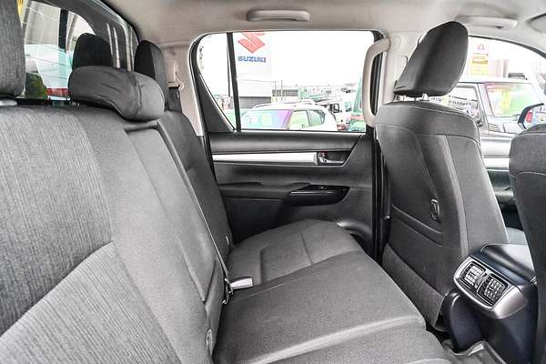 2021 Toyota Hilux SR5 GUN126R 4X4
