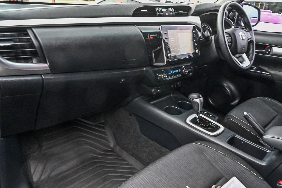 2021 Toyota Hilux SR5 GUN126R 4X4
