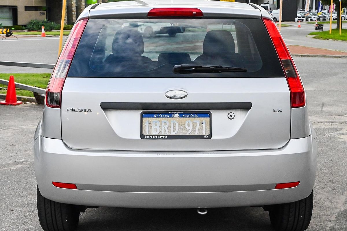 2004 Ford Fiesta LX WP