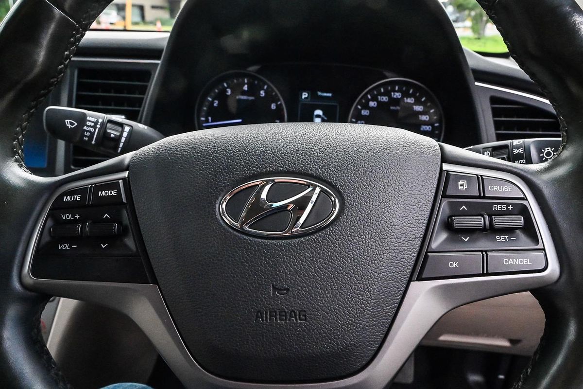 2018 Hyundai Elantra Elite AD