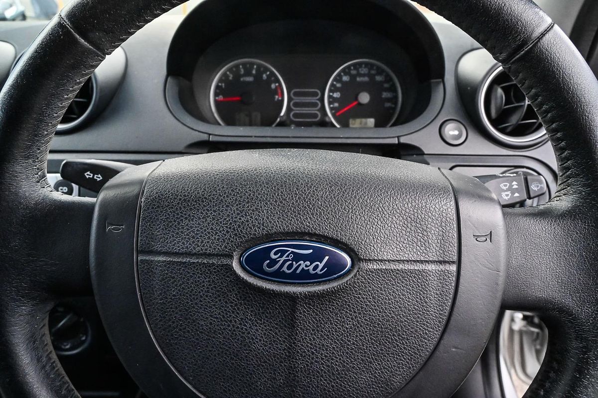 2004 Ford Fiesta LX WP