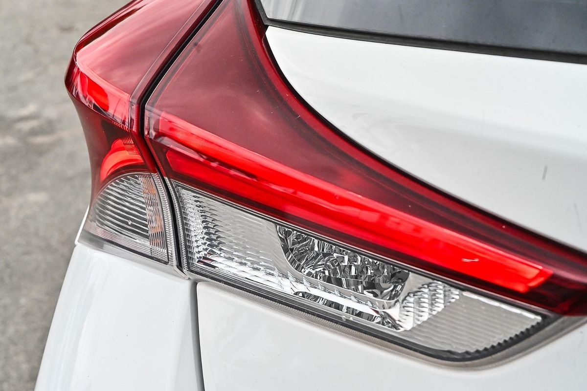 2018 Toyota Corolla Ascent Sport ZRE182R