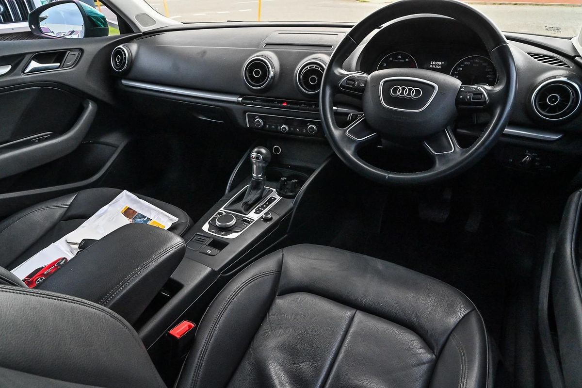 2015 Audi A3 Attraction 8V