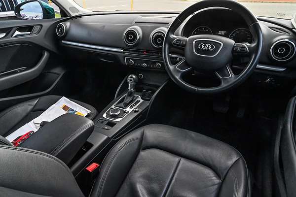 2015 Audi A3 Attraction 8V