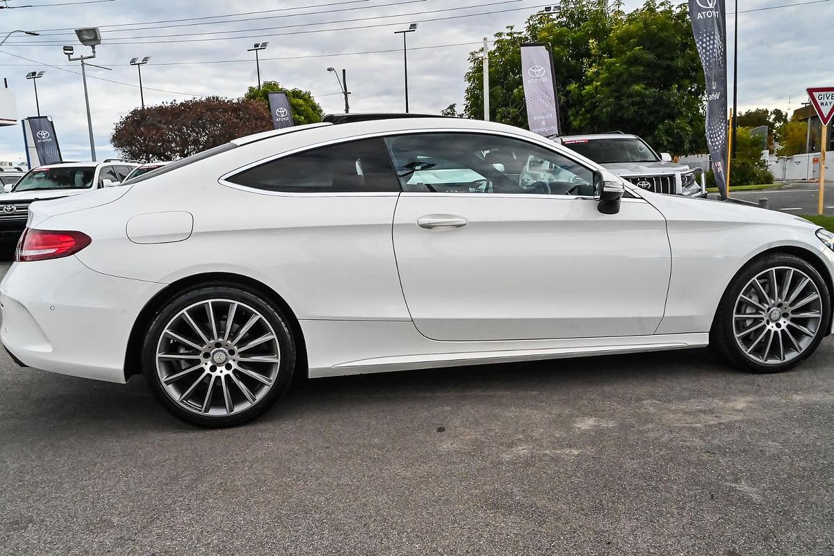 2016 Mercedes-Benz C-Class C200 C205