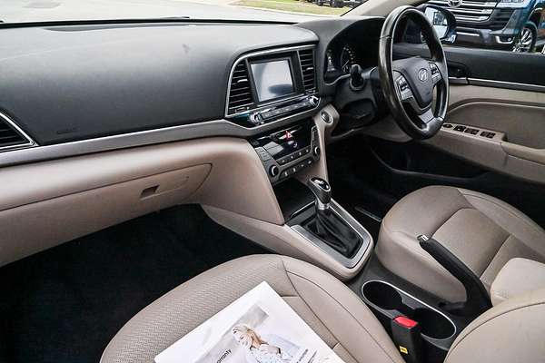 2018 Hyundai Elantra Elite AD