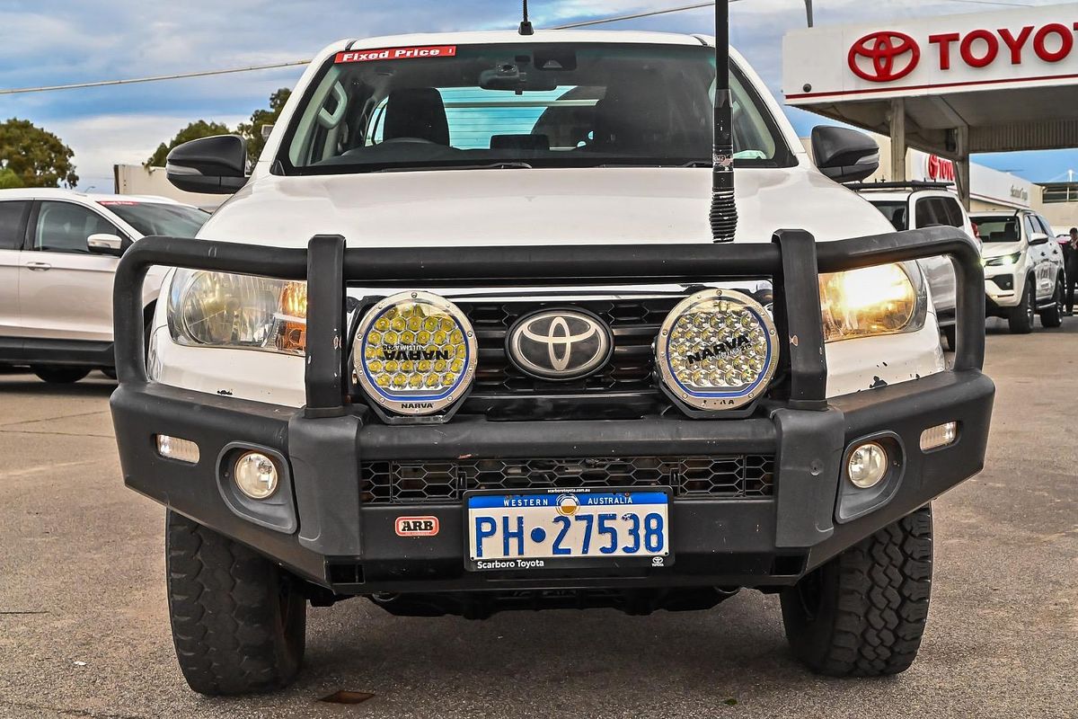 2020 Toyota Hilux SR GUN126R 4X4