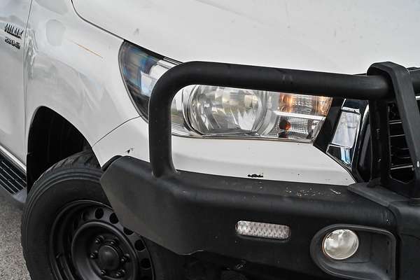 2020 Toyota Hilux SR GUN126R 4X4