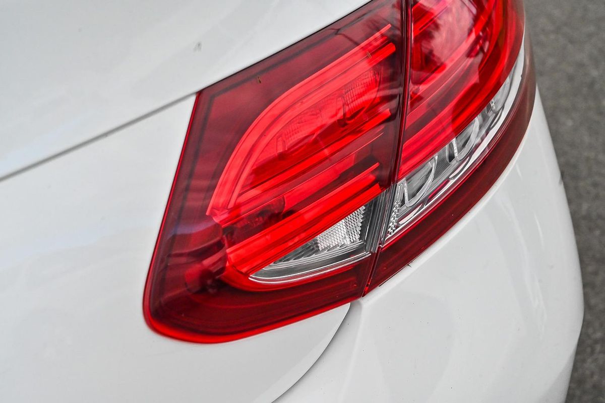 2016 Mercedes-Benz C-Class C200 C205