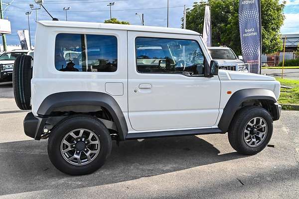 2022 Suzuki Jimny GLX GJ