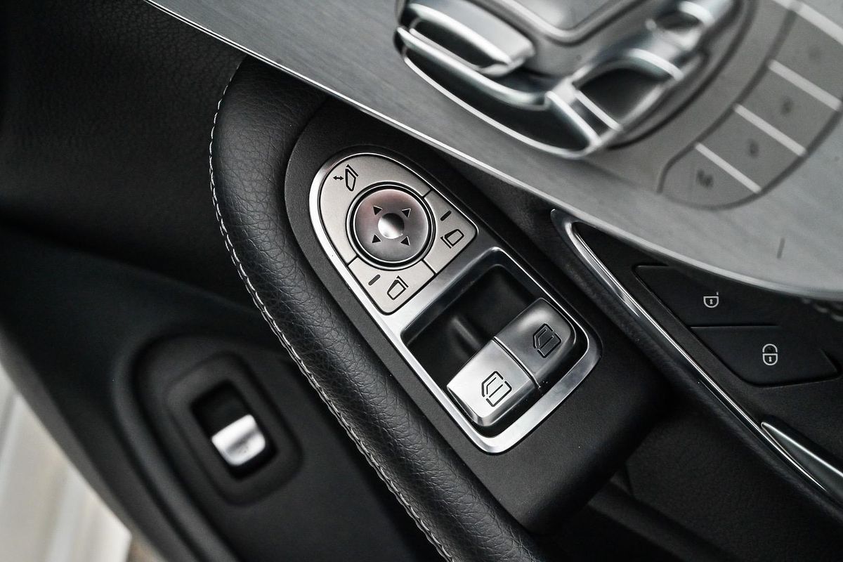 2016 Mercedes-Benz C-Class C200 C205