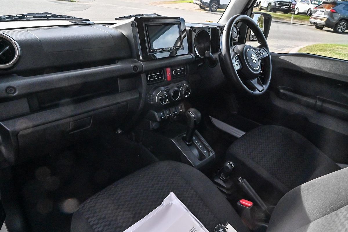 2022 Suzuki Jimny GLX GJ