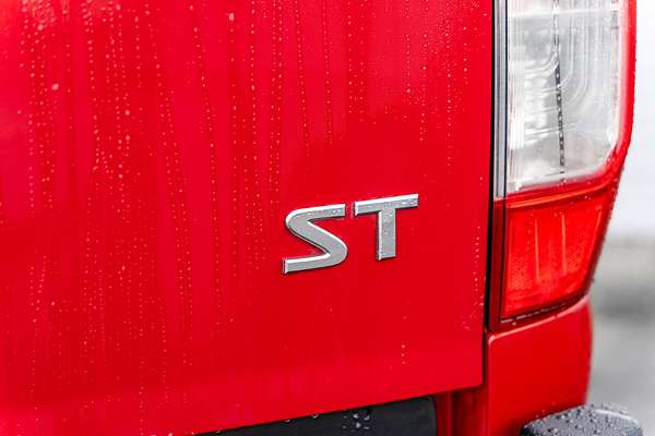 2019 Nissan Navara ST D23 Series 3 4X4