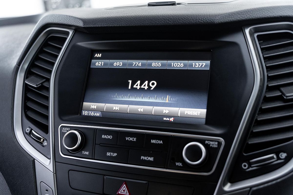 2017 Hyundai Santa Fe Active X DM5 Series II