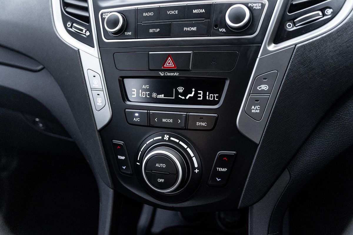 2017 Hyundai Santa Fe Active X DM5 Series II