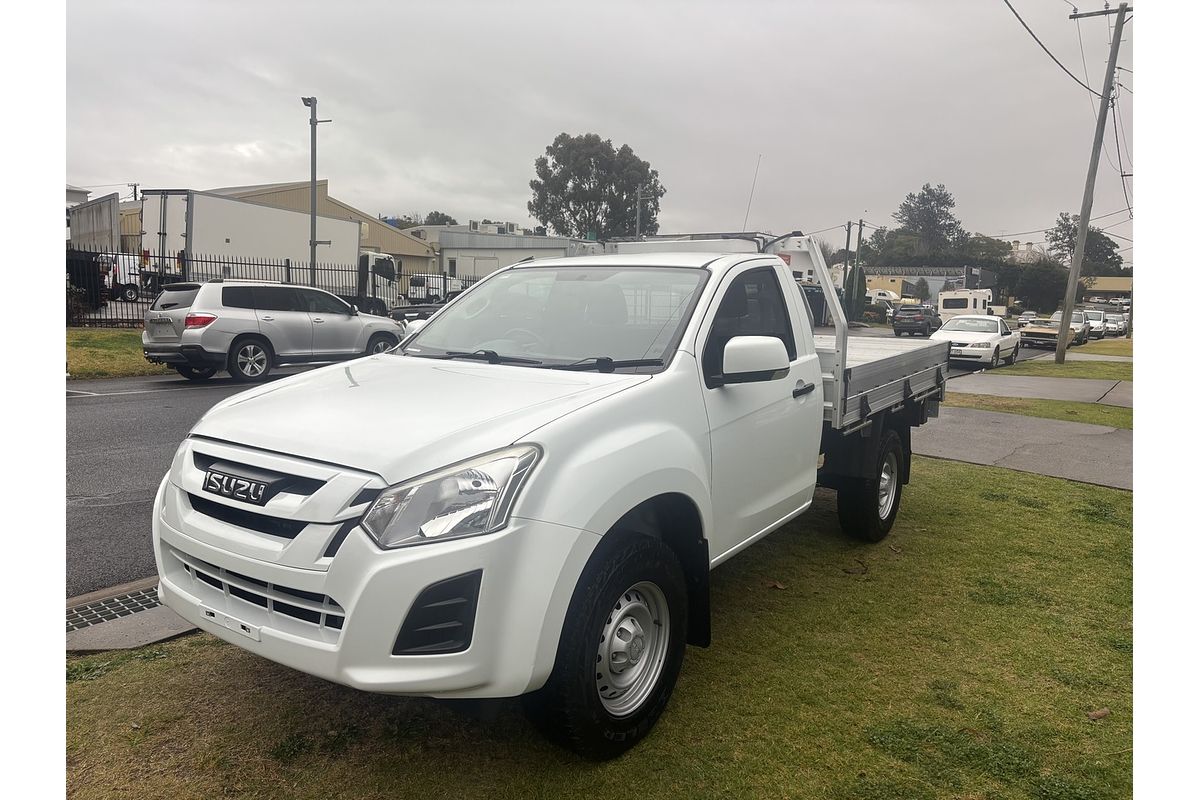 2017 Isuzu D-MAX SX High Ride Rear Wheel Drive