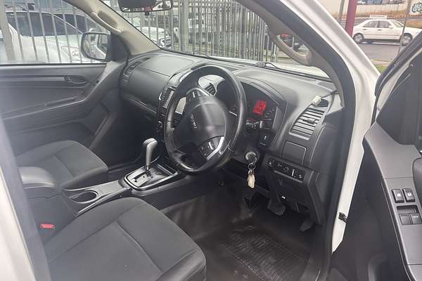 2017 Isuzu D-MAX SX High Ride Rear Wheel Drive