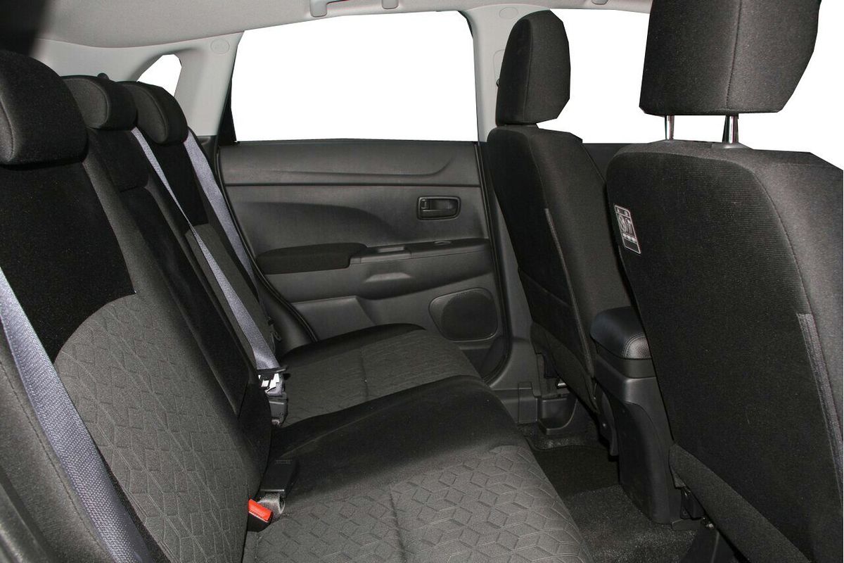 2024 Mitsubishi ASX ES XD