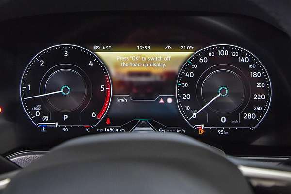 2023 Volkswagen Touareg 210TDI R-Line CR