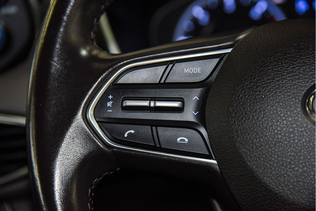 2020 Hyundai Santa Fe Active TM.2
