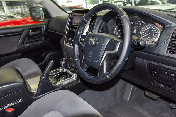 2018 Toyota Landcruiser GXL VDJ200R