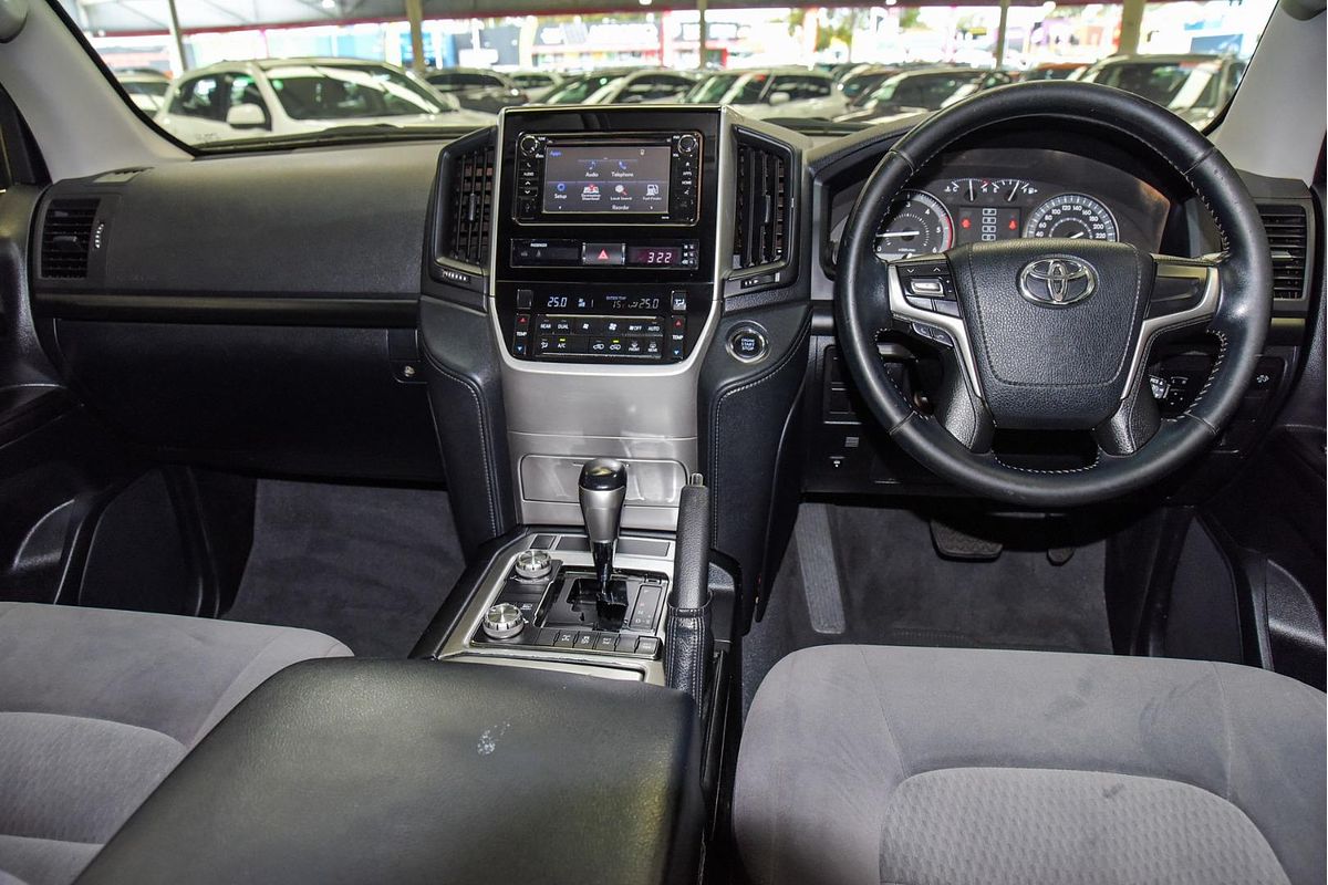 2018 Toyota Landcruiser GXL VDJ200R