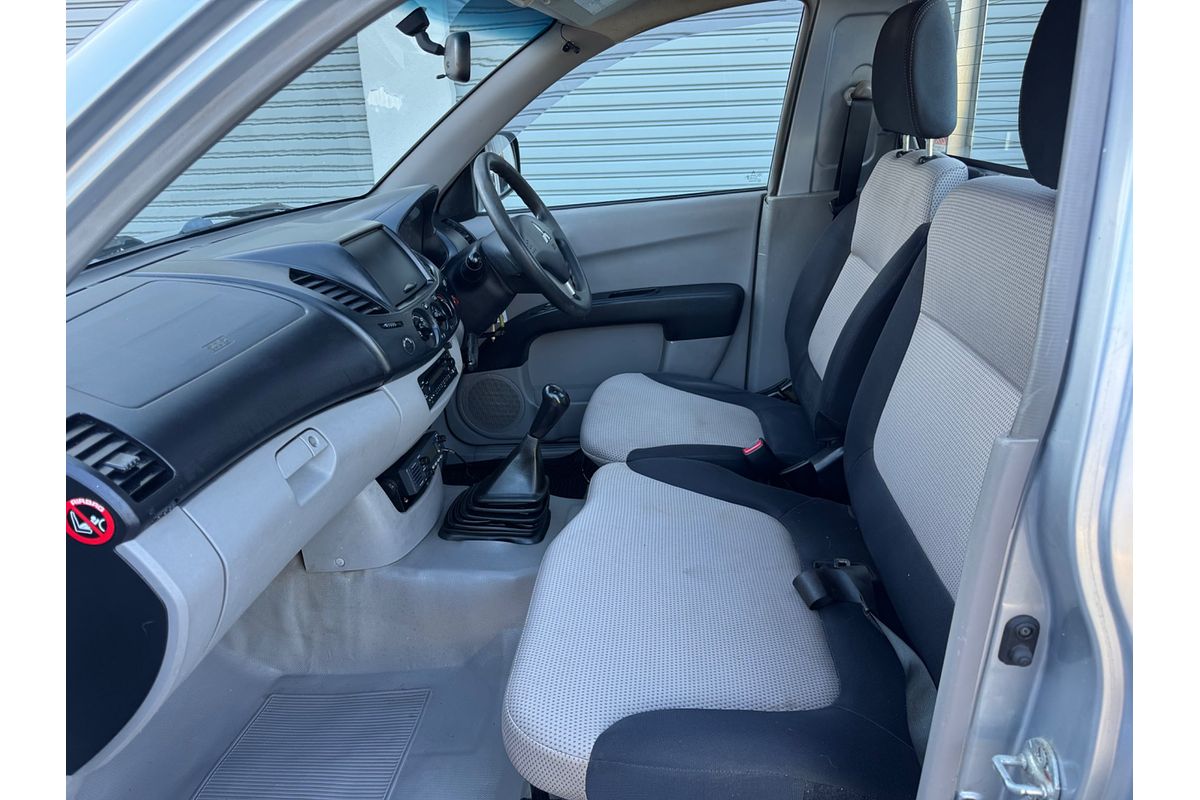 2007 Mitsubishi Triton GL ML Rear Wheel Drive