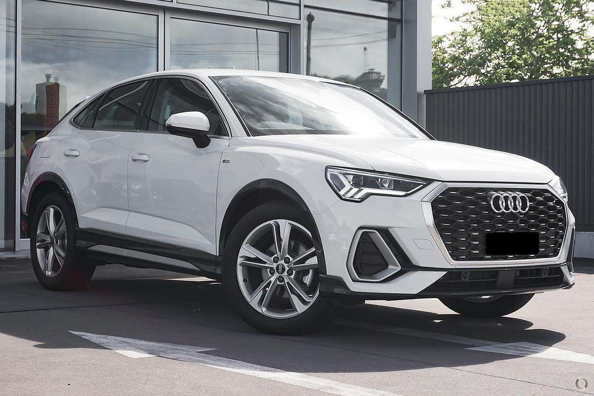 2025 Audi Q3 35 TFSI S line F3