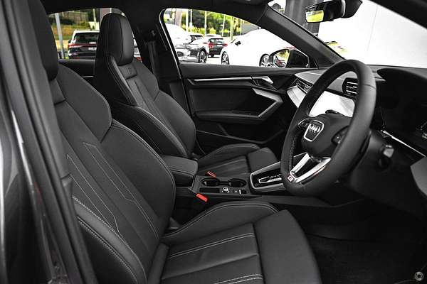 2025 Audi A3 35 TFSI S line GY
