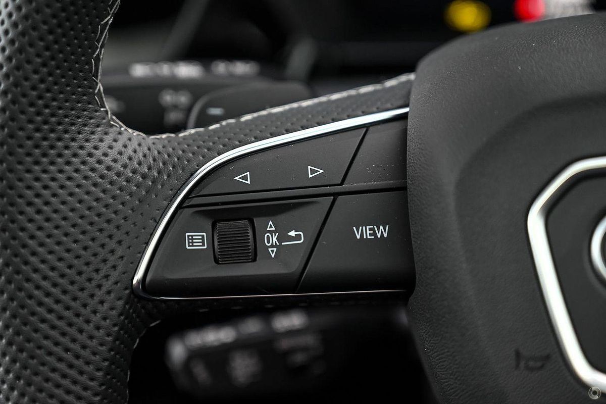 2025 Audi A3 35 TFSI S line GY