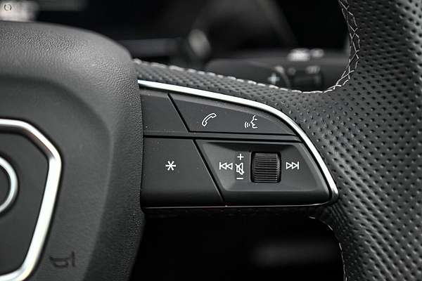 2025 Audi A3 35 TFSI S line GY