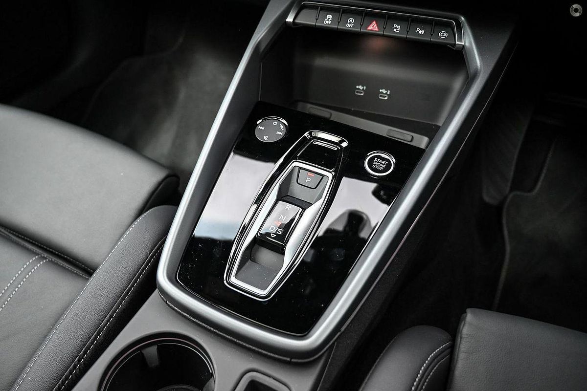 2025 Audi A3 35 TFSI S line GY