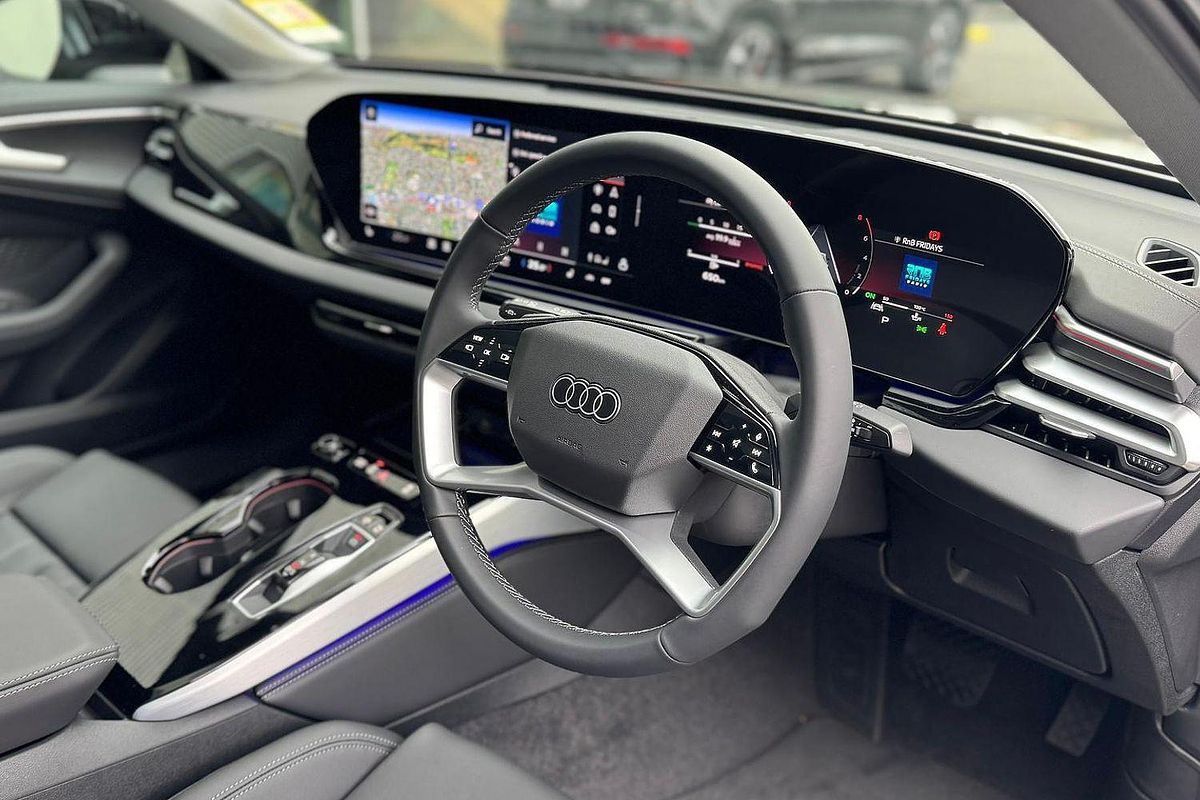 2025 Audi A5 TFSI 150kW S line B10