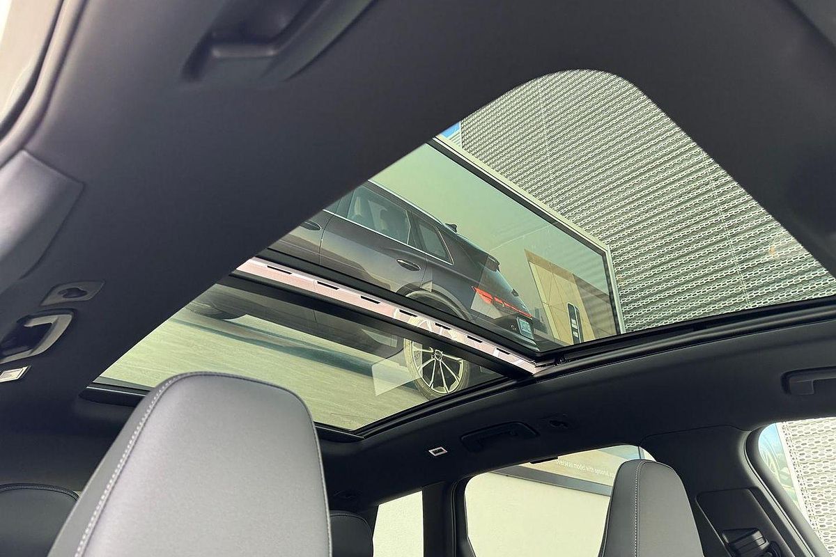 2025 Audi Q6 e-tron GF