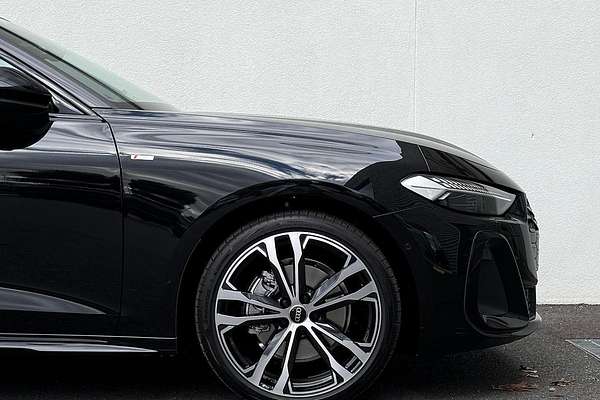 2025 Audi A5 TFSI 150kW S line B10