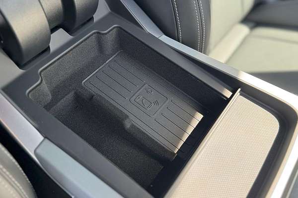 2024 Audi Q8 55 TFSI S line F1