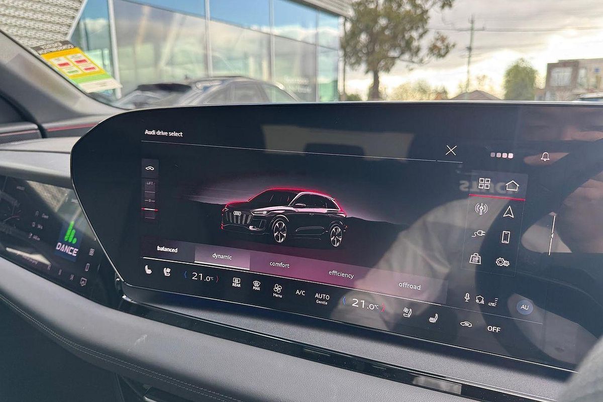 2025 Audi Q6 e-tron GF