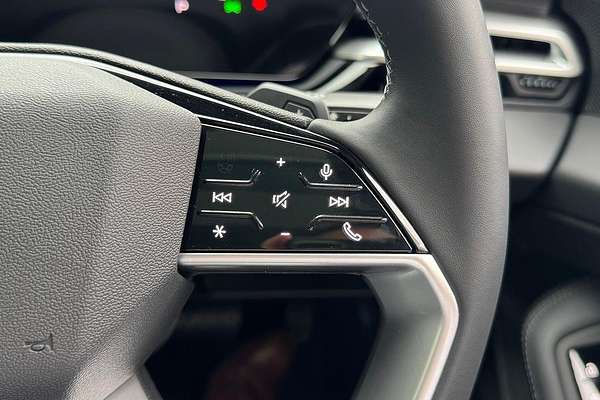 2025 Audi A5 TFSI 150kW S line B10