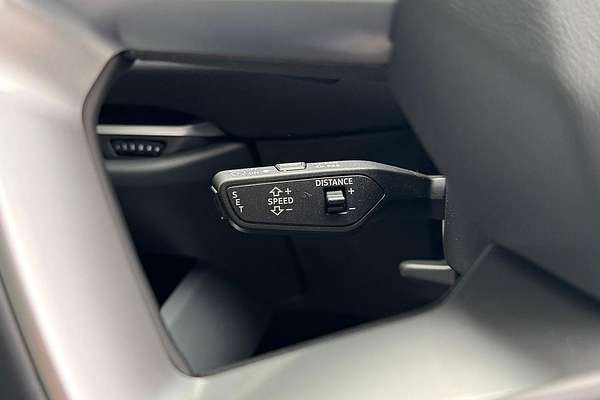 2025 Audi A5 TFSI 150kW S line B10