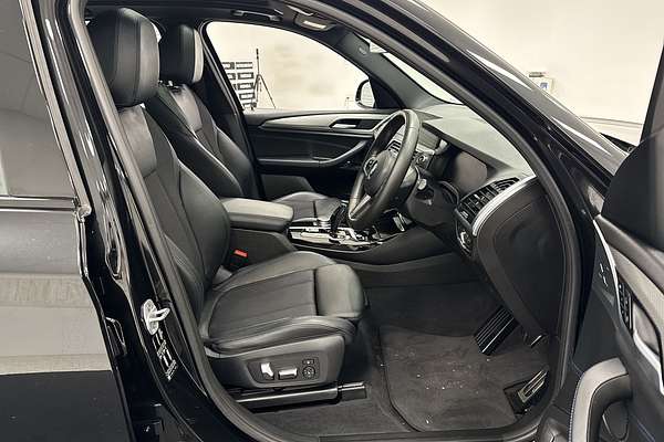 2020 BMW X3 sDrive20i G01