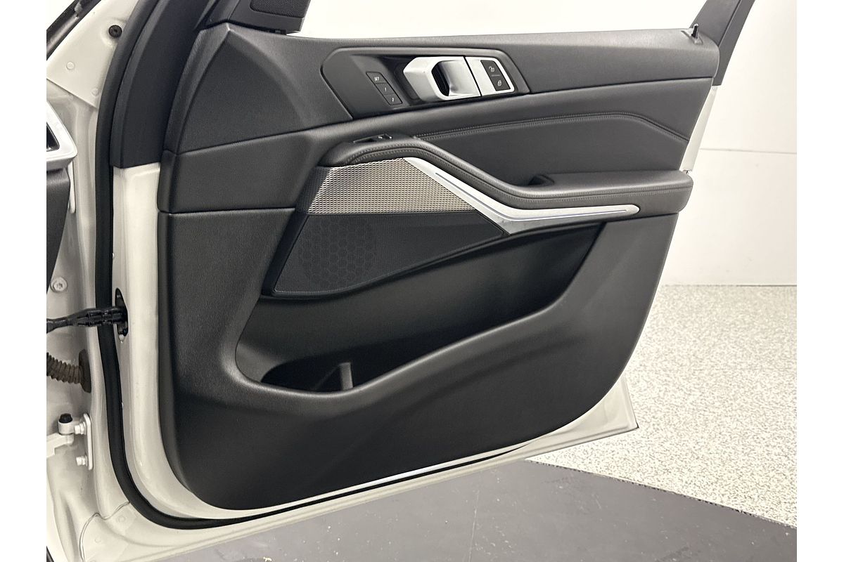 2019 BMW X5 xDrive30d G05
