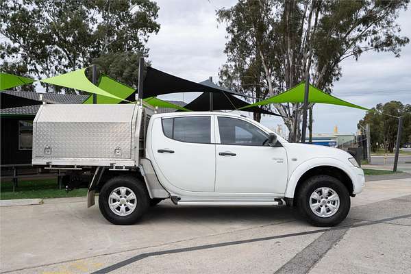 2011 Mitsubishi Triton GL-R MN 4X4
